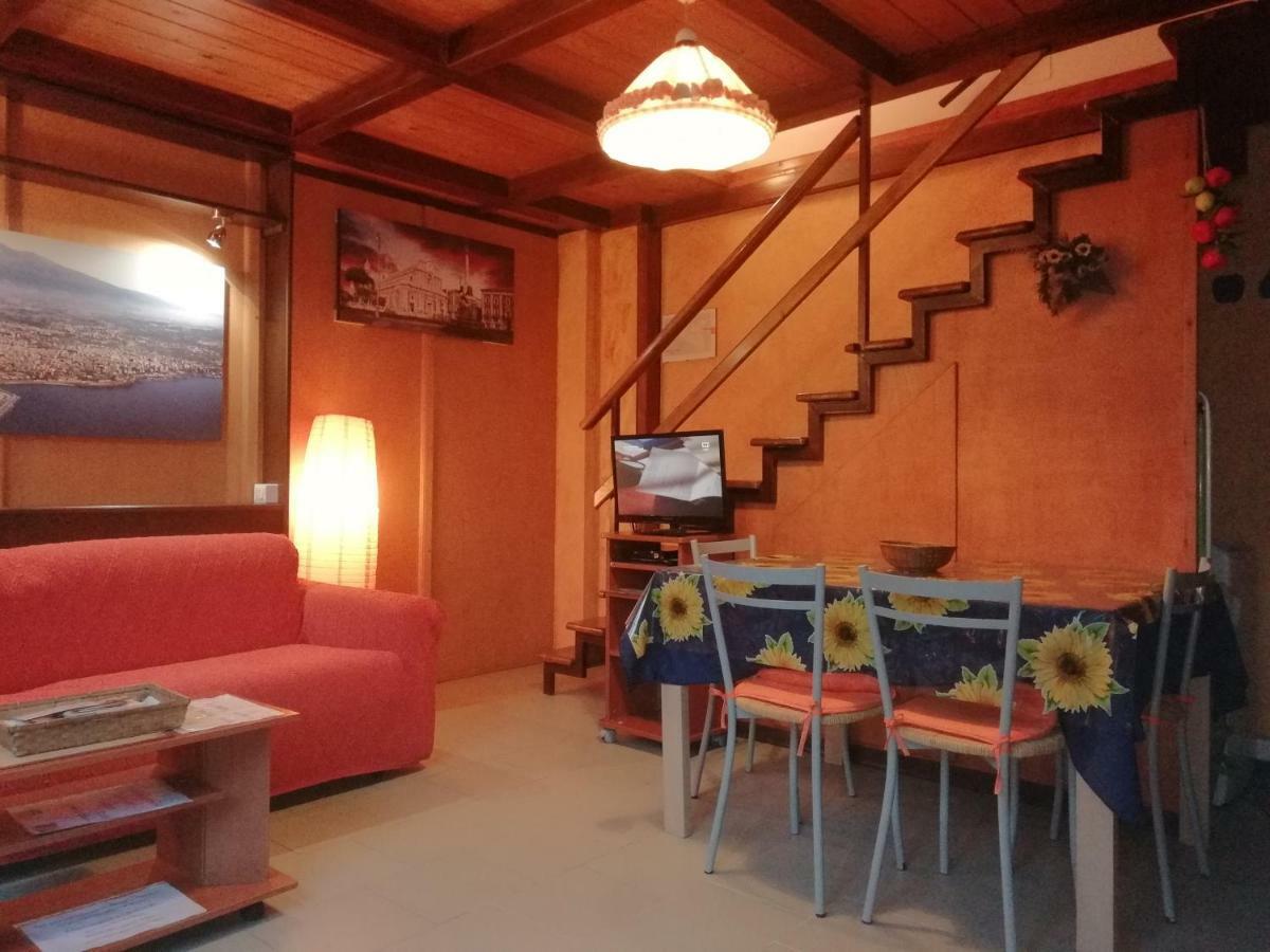 Casa Etna-Mare Apartment Santa Venerina Exterior photo